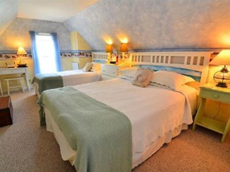 Miss Molly'S Inn Chincoteague Buitenkant foto